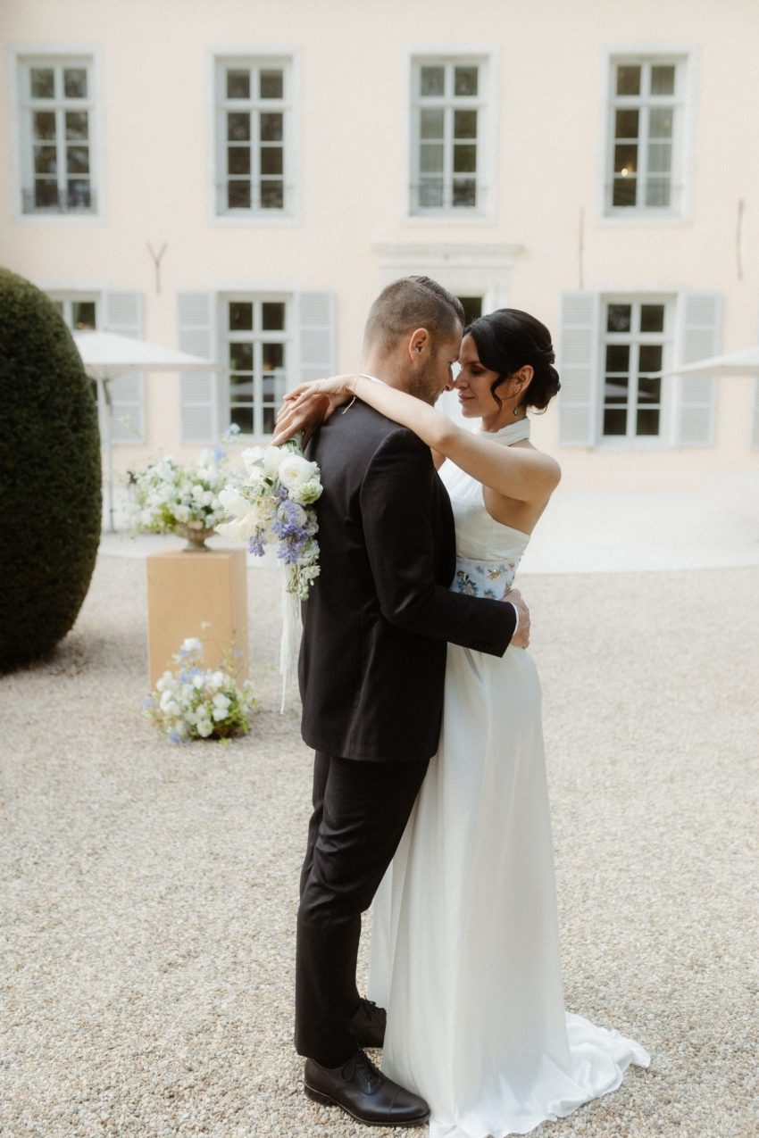 bouquet-fleurs-mariages-pétales-sauvages-fleuriste-anne-laure-bougain